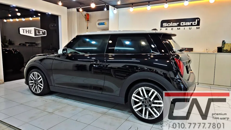 MINI MINIのカーフィルム施工事例|費用目安・仕上がり 施工写真 3-3