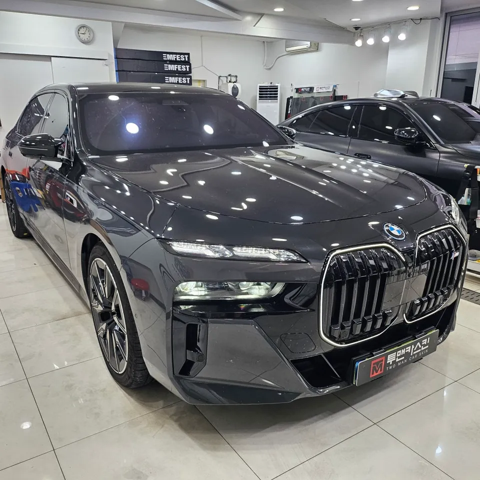BMW i7のPPF施工事例|韓国での実例紹介 施工写真 3-1