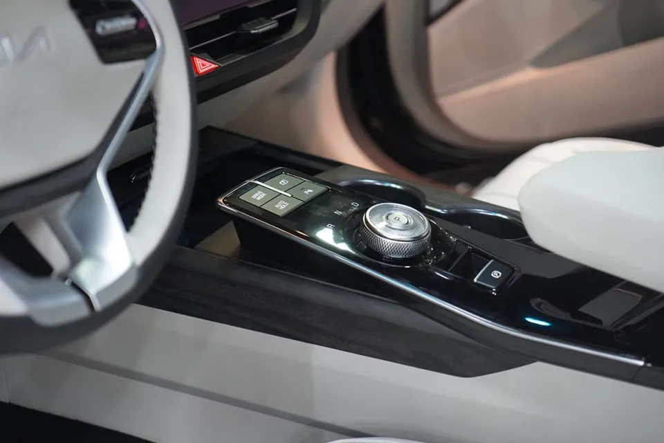 Kia K8 ppf - Kia K8 PPF Review: Cost & Installation Details photo 4