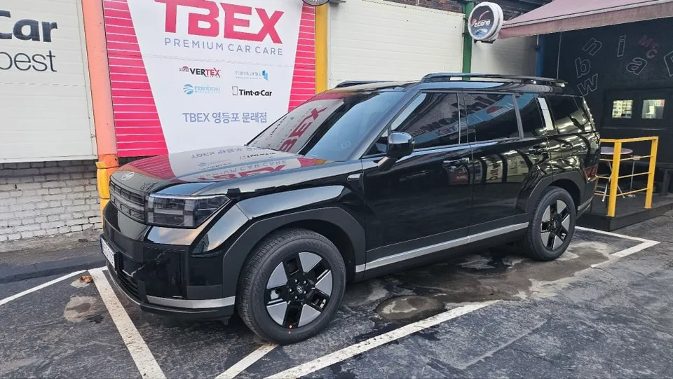 BMW X5のカーフィルム施工事例|費用目安・仕上がり 施工写真 3-3