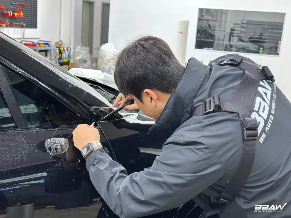 ポルシェ マカンEVのPPF施工事例｜費用目安・仕上がり 施工写真 3-3