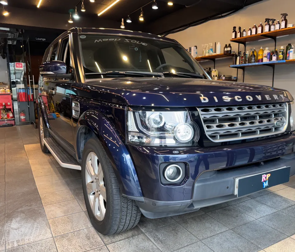 Land Rover Discovery 4のAndroid Auto・CarPlay取付事例 施工写真 2