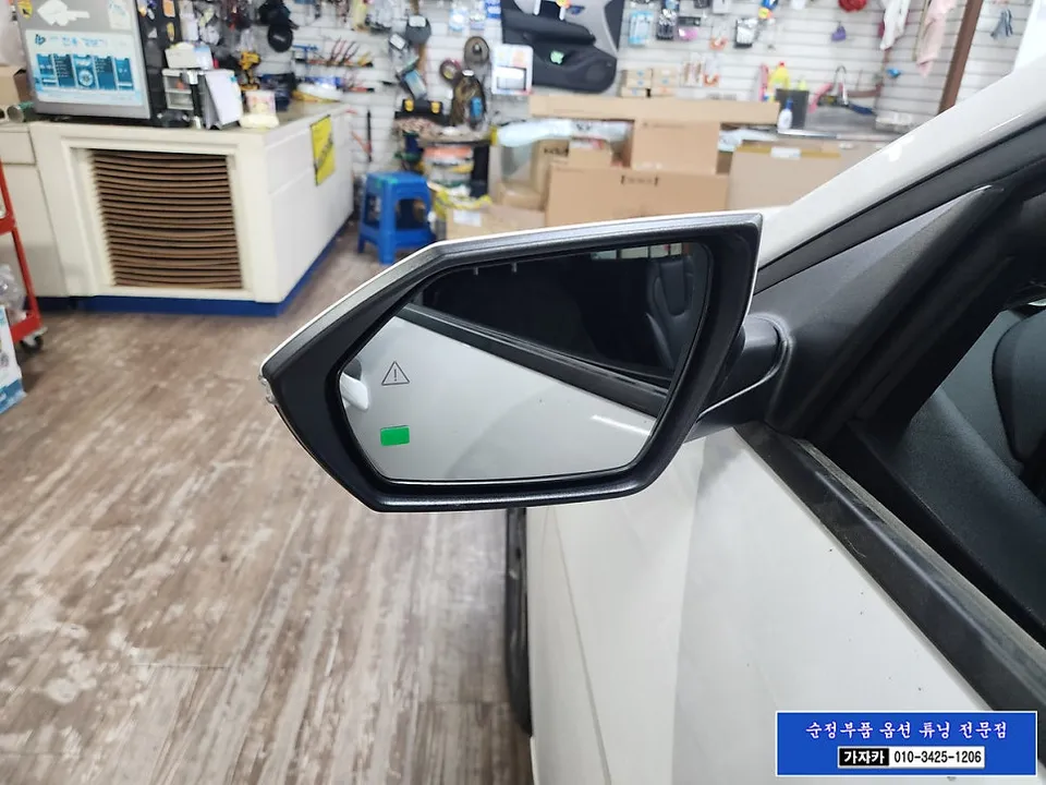 Hyundai Elantra CN7のガラスコーティング事例|費用目安・仕上がり 施工写真 2-3