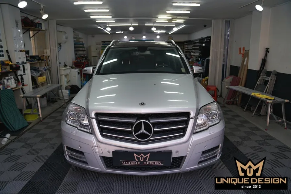 Mercedes-Benz GLK Chrome Delete Review — Rust-Free Trim photo 2
