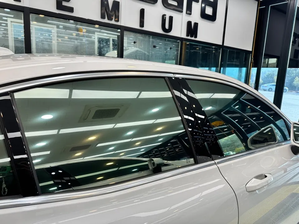 Volvo S60のカーフィルム施工事例|費用目安・仕上がり 施工写真 3-2