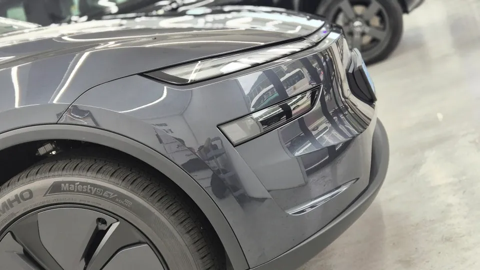 Tesla Model Y Rim Repair Review — Flawless Curb Rash Removal photo 1