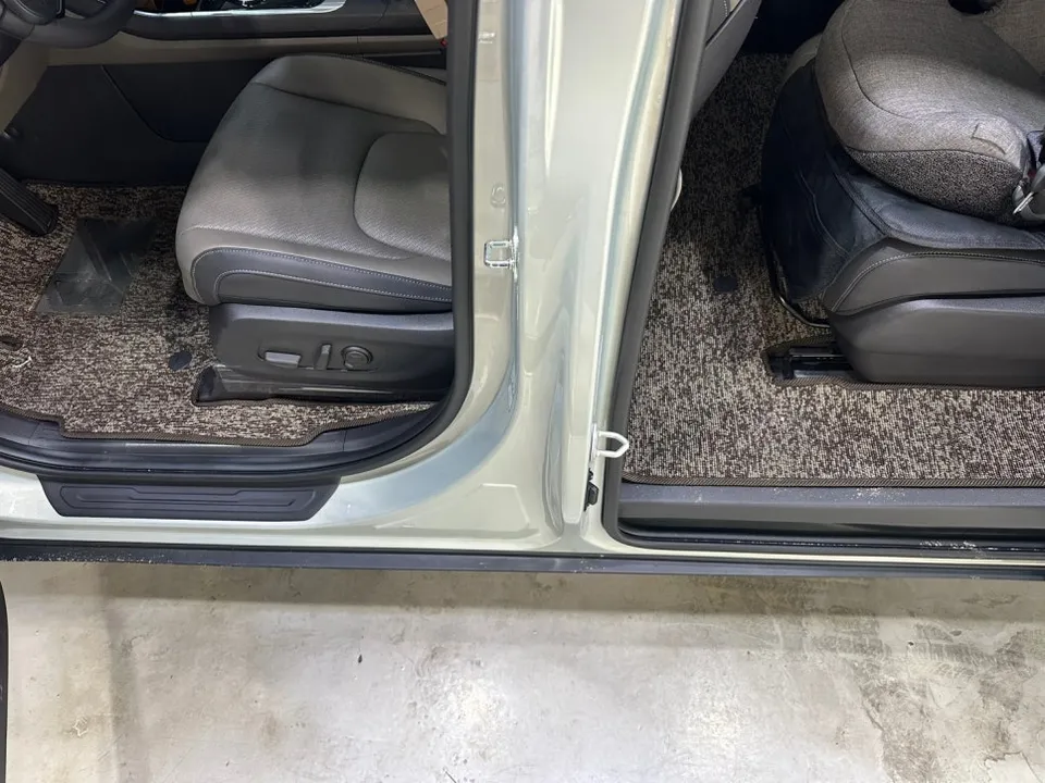 Kia Carnival PPF施工事例|韓国での実例と費用目安 施工写真 1-2