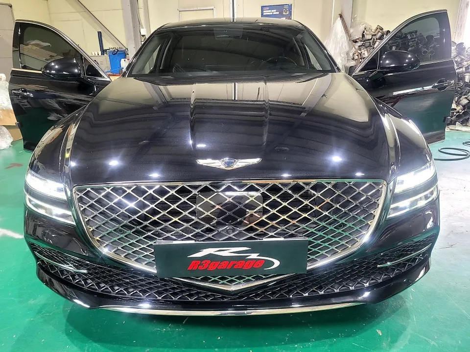 Genesis G80 Steering Wheel Upgrade Review: Black Edition D-Cut