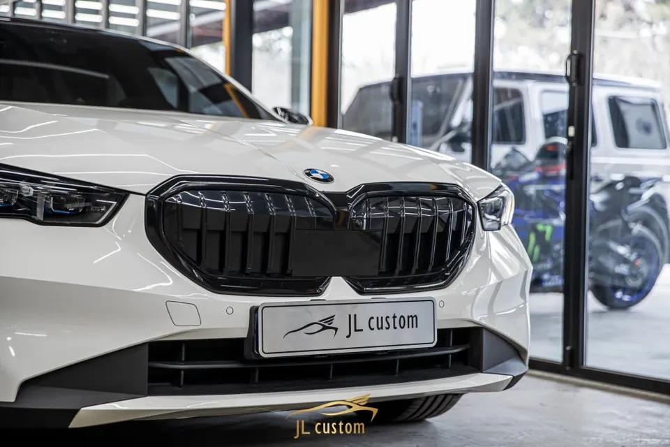 BMW 520i Body Kit & Aero Parts Review — Enhanced Aesthetics photo 2