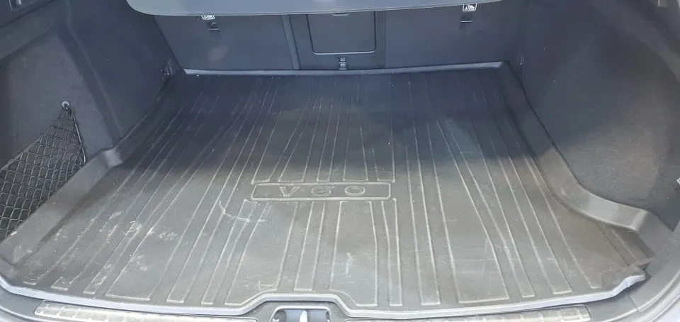 Volvo V60 paint correction - Volvo V60 Detailing & Paint Correction Review — Flawless Finish photo 6