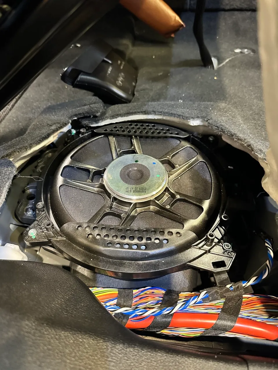 BMW X6 car audio - BMW X6 Speaker Upgrade & DSP Tuning for Deep Bass photo 3