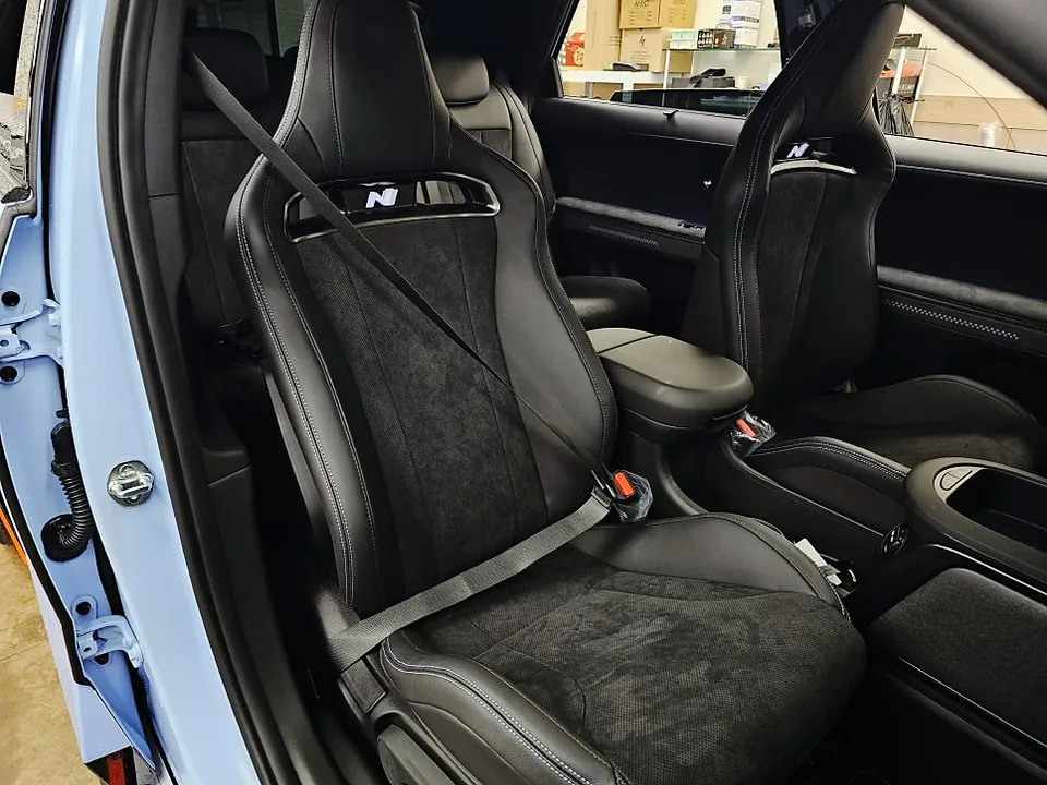 BMW 기타 interior customization installation result