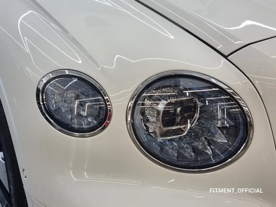 Bentley Flying SpurのAndroid Auto・CarPlay取付事例 施工写真 4-1