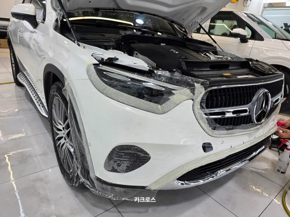 Mercedes-Benz GLCのPPF施工事例|費用目安と仕上がり 施工写真 4-2