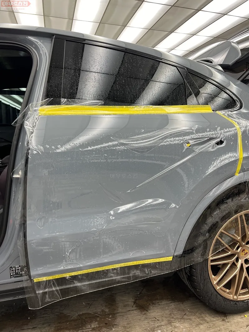 Porsche Cayenne PPF施工事例｜費用目安と仕上がり 施工写真 3-2