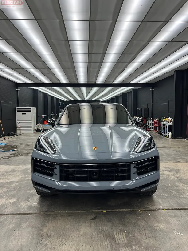 Porsche Cayenne PPF施工事例｜費用目安と仕上がり 施工写真 3-3
