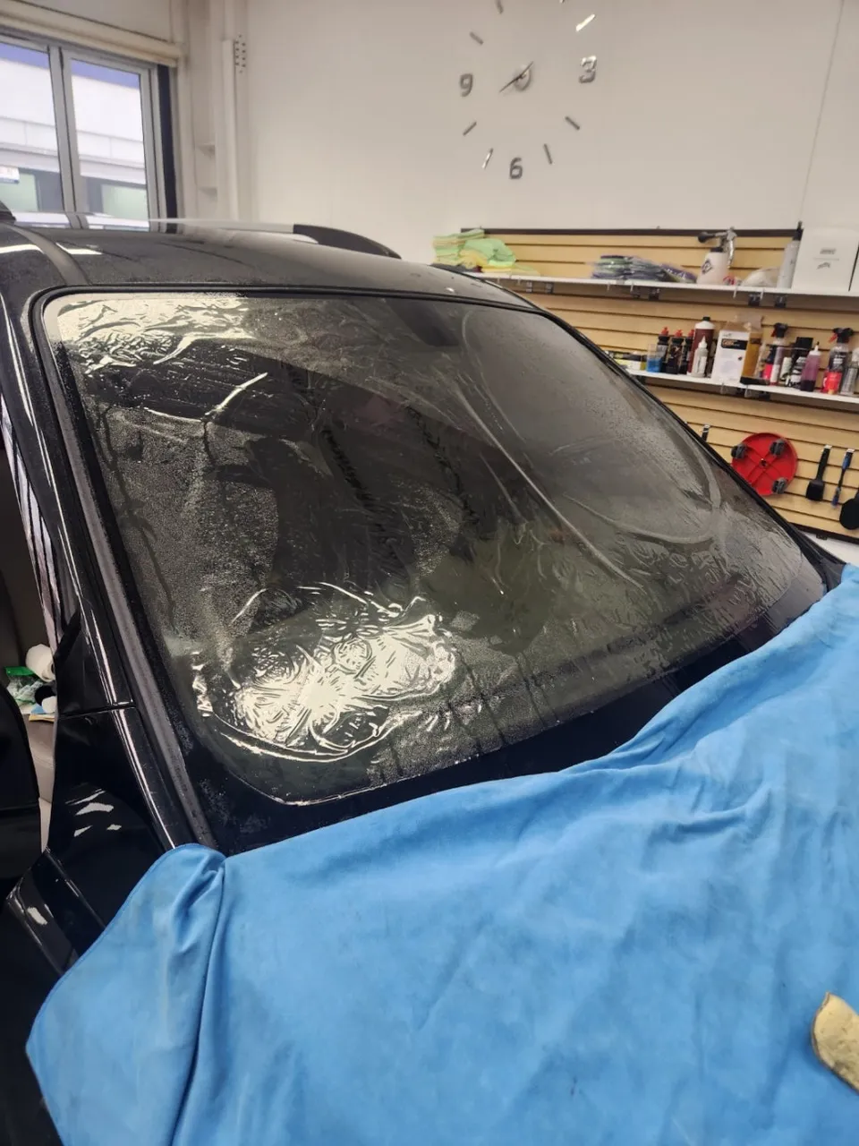 Kia Carnivalのカーフィルム施工事例｜費用目安・仕上がり 施工写真 3-1