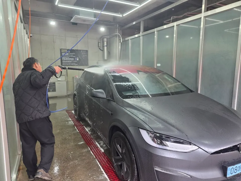 Tesla Model X ppf - Tesla Model X PPF Review: Crystal Clear Protection photo 4