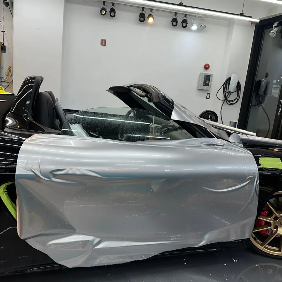 Porsche 718 PPF施工事例|カラーフィルムで個性をプラス 施工写真 1-3