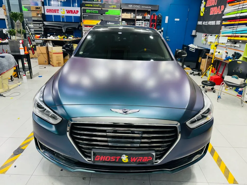 Genesis EQ900のカーラッピング事例|費用目安・仕上がり 施工写真 3-3