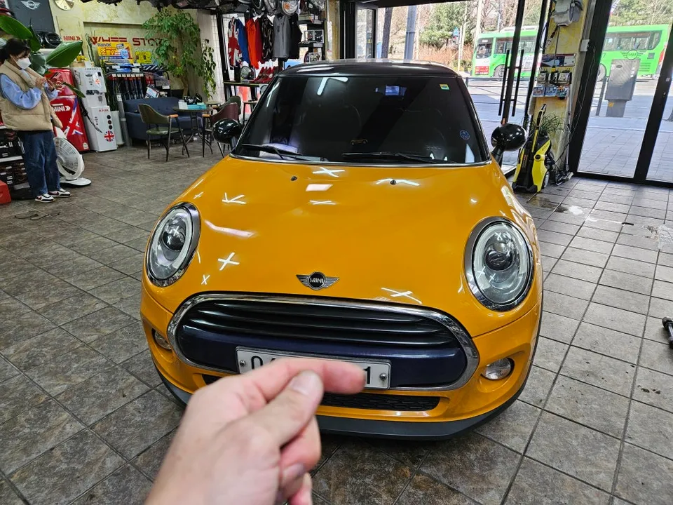 BMW MINI Cooper Brake Pad Replacement Review