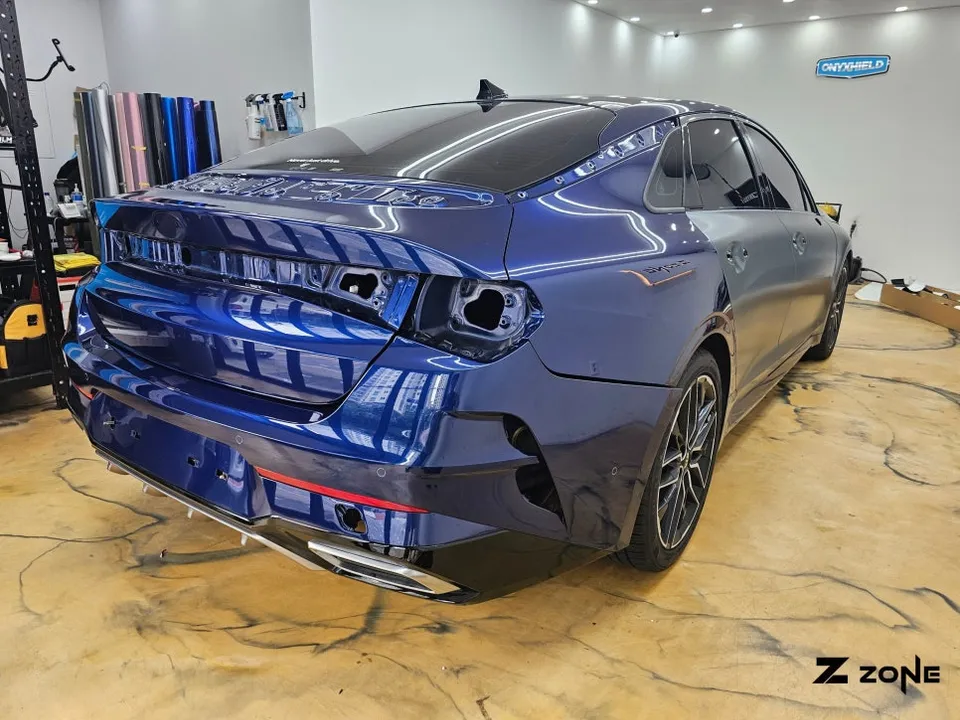 Kia K5のカーラッピング事例 施工写真 4-1