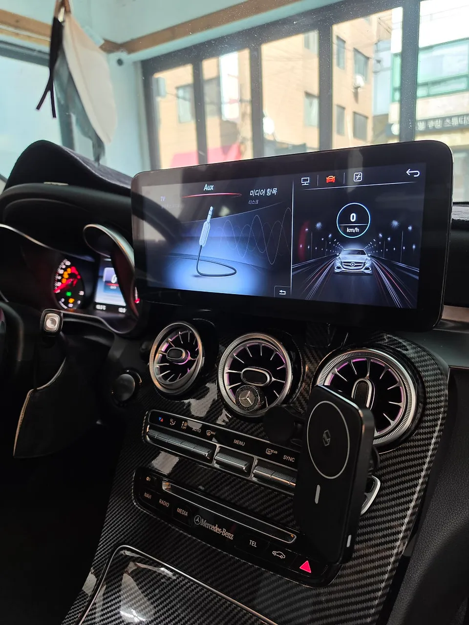 Mercedes-Benz C-Class W205 android head unit - Mercedes-Benz C-Class W205 Android Head Unit Repair — Sound Issue photo 5