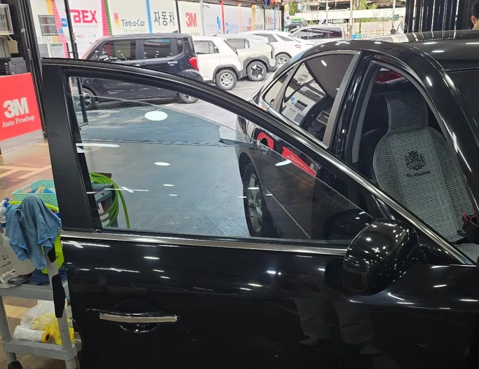 Hyundai Azera PPF施工事例|費用目安と仕上がり 施工写真 3-1
