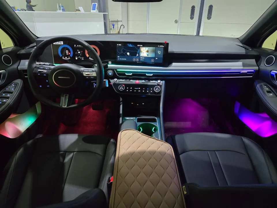 Hyundai Sonata ambient lighting installation result