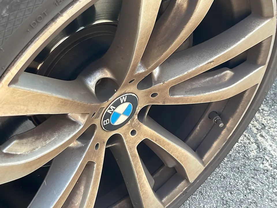 BMW X5 F15 wheel repair - BMW X5 Wheel Repair Review: Restored to Like-New Condition photo 3