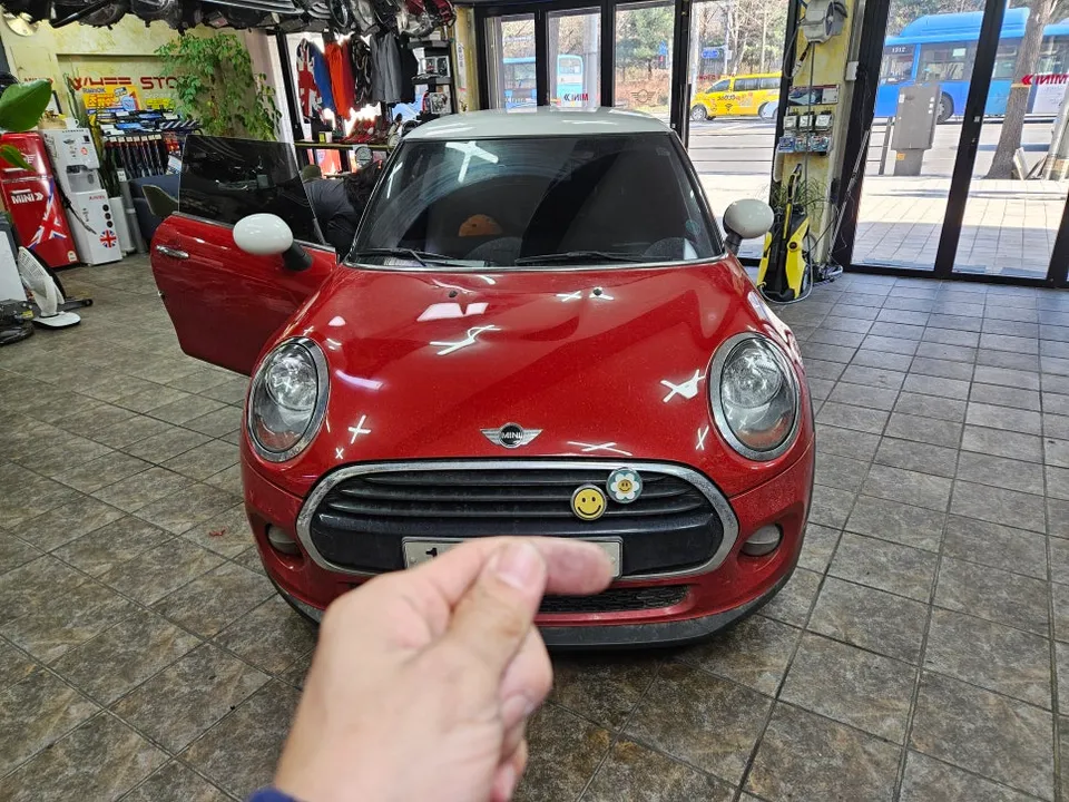 BMW MINI Cooper body repair installation result