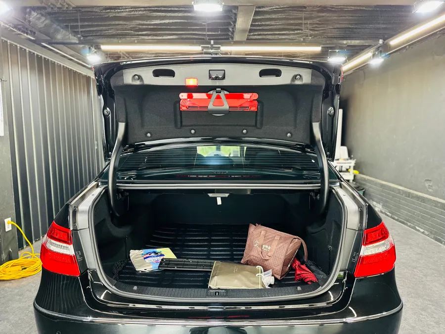 Mercedes-Benz E-Class car audio - Mercedes-Benz E-Class Car Audio Upgrade Review photo 3