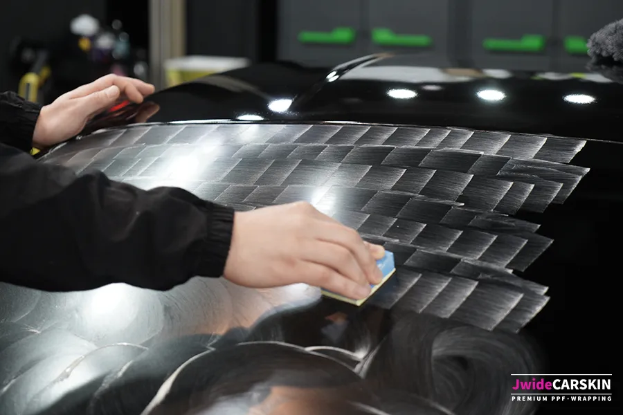 Ferrari 488 GTB ppf - Ferrari 488 GTB PPF Review: Ultimate Windshield Protection photo 4