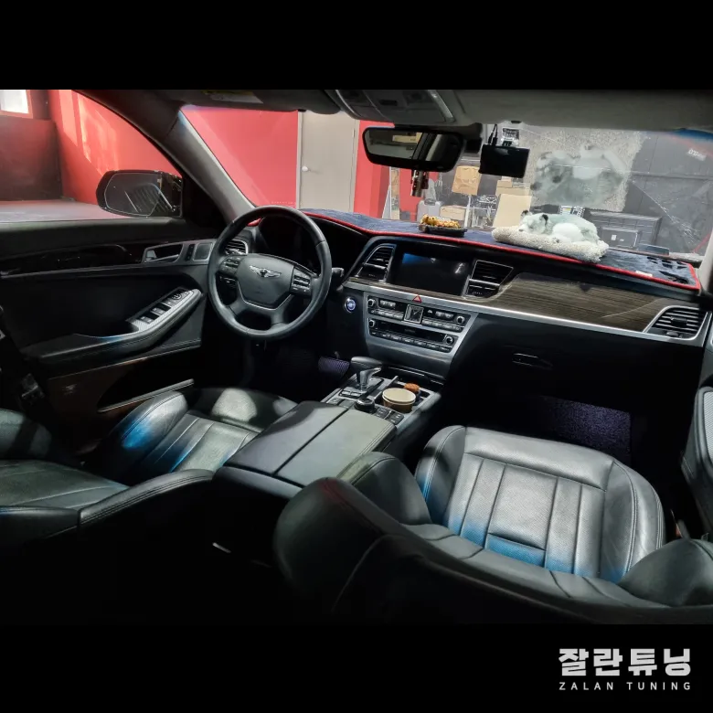 Genesis Genesis DH ambient lighting - Genesis Genesis DH Ambient Lighting Review: Cozy Interior photo 3