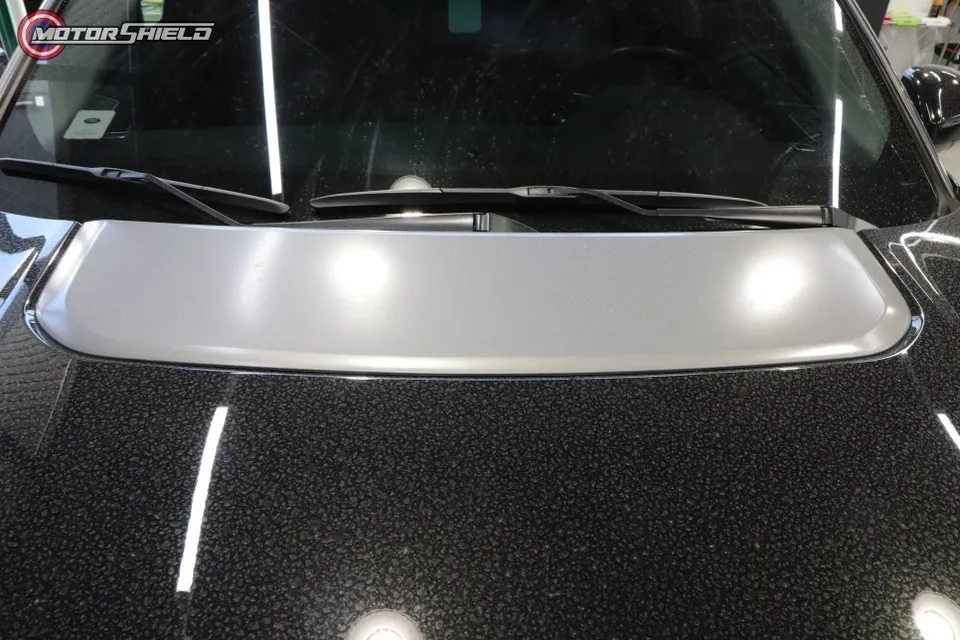 Land Rover Discovery Sportのカーラッピング事例|費用目安・仕上がり 施工写真 3-2