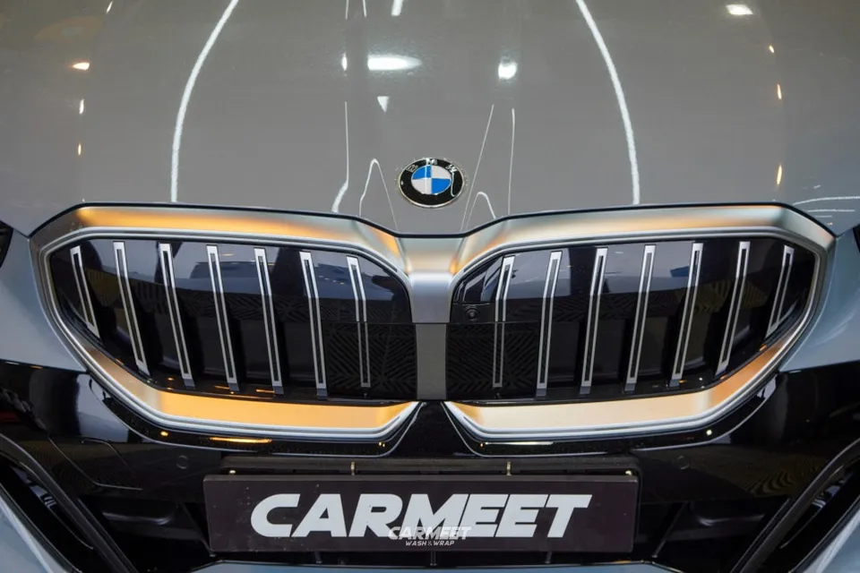 BMW 5 Series G60のカーラッピング事例｜費用目安・仕上がり 写真