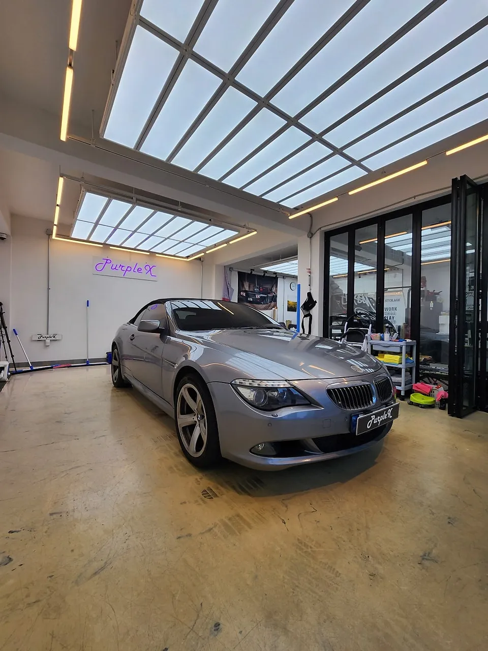 BMW 6 Series vinyl wrap - BMW 6 Series Vinyl Wrap Review: Cost & Results photo 3
