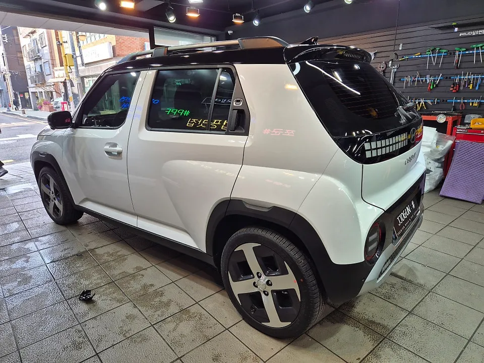 Hyundai Casperのカーラッピング事例｜費用目安・仕上がり 施工写真 1-3