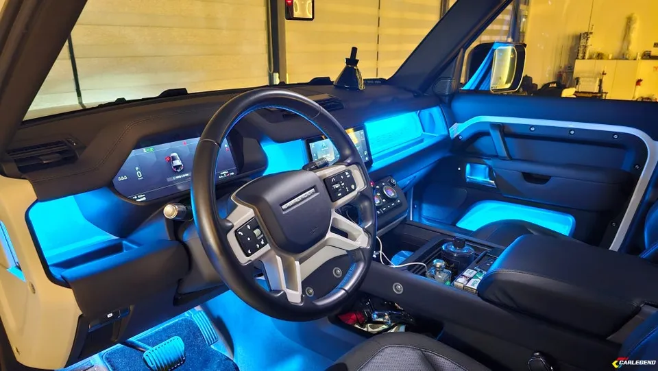 Land Rover Defender ambient lighting - Land Rover Defender Ambient Lighting Review — Enhanced Interior M photo 3