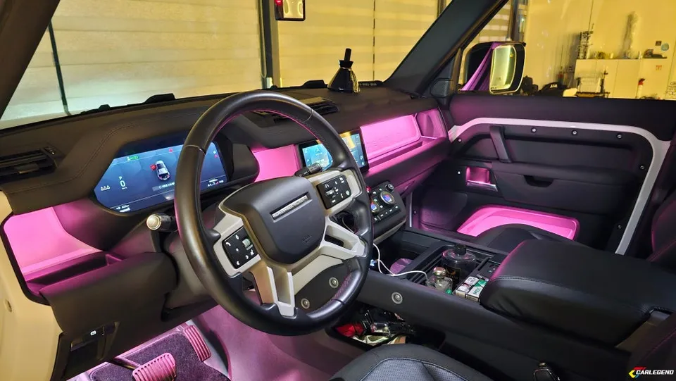 Land Rover Defender ambient lighting - Land Rover Defender Ambient Lighting Review — Enhanced Interior M photo 5