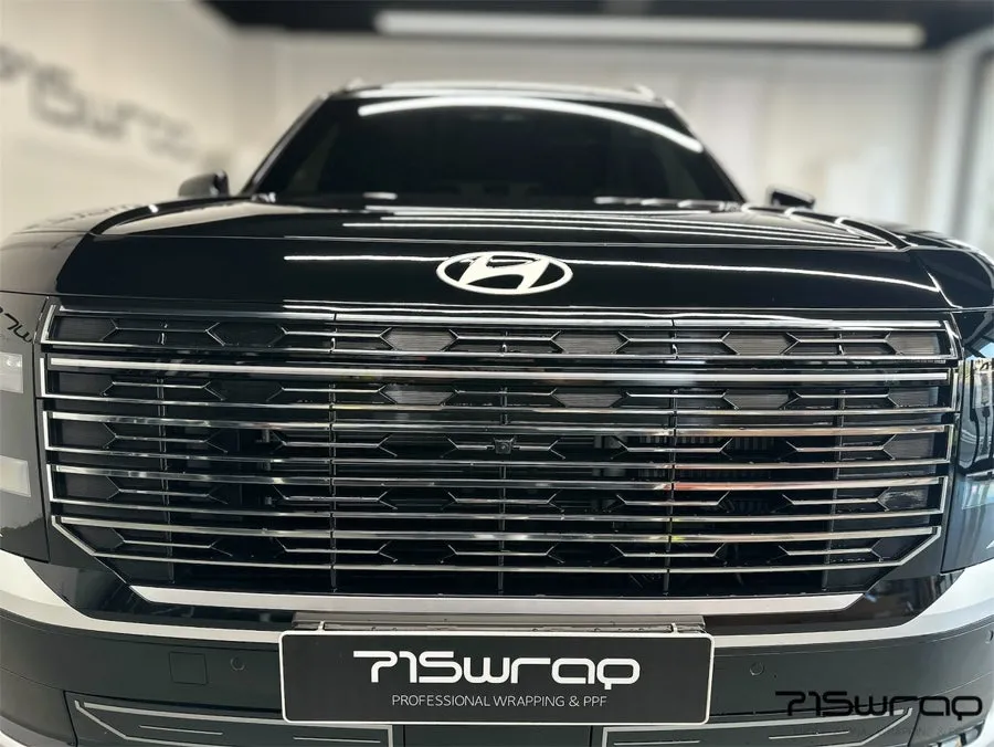 Hyundai Palisadeのカーラッピング事例 施工写真 2-2