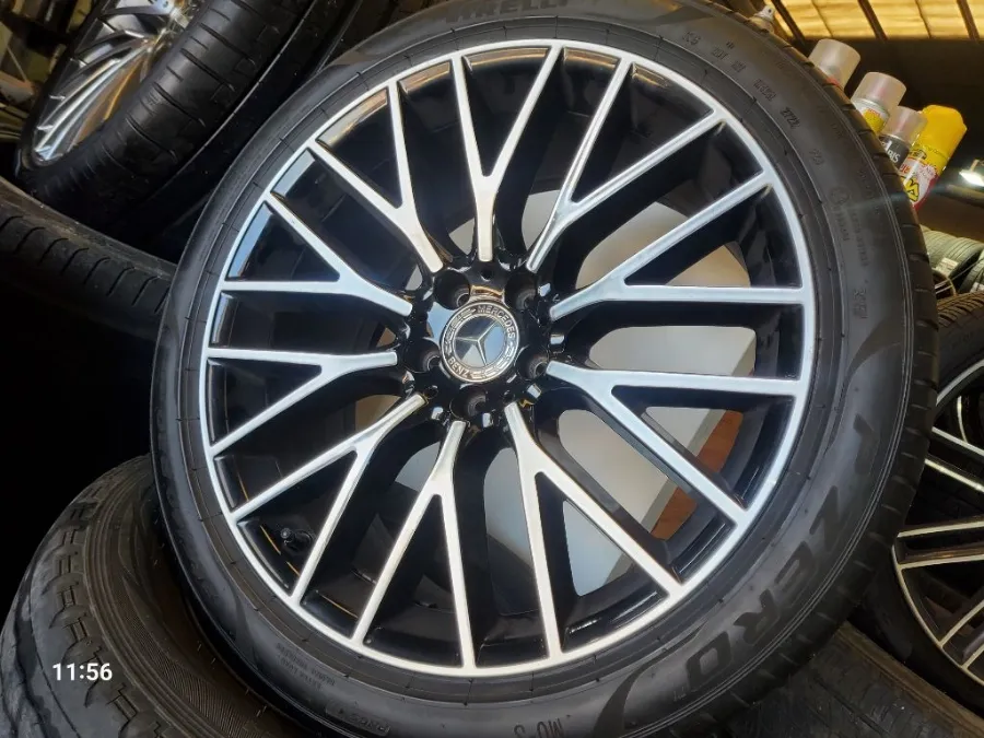 Mercedes-Benz S-Class W223のホイールリペア・塗装事例 施工写真 5