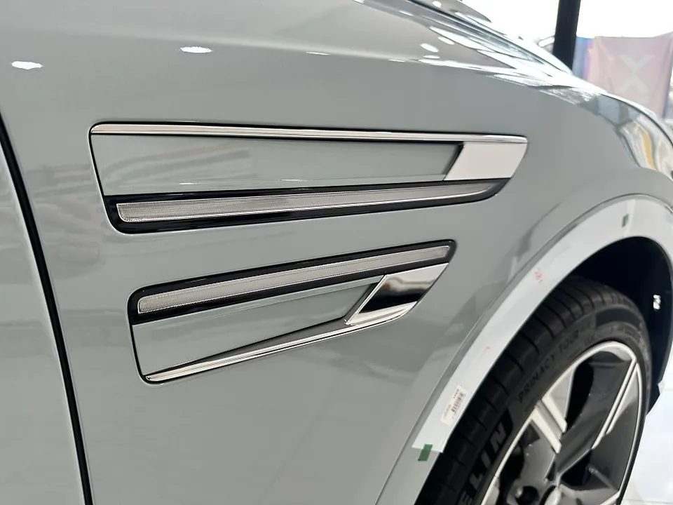Genesis GV80 wheel repair - Genesis GV80 Wheel Repair Review — Flawless Curb Rash Restoration photo 4