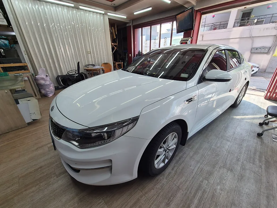 Kia K5 window tinting - Kia K5 Window Tinting Review: Rayno S9 Film for Enhanced Privacy photo 3