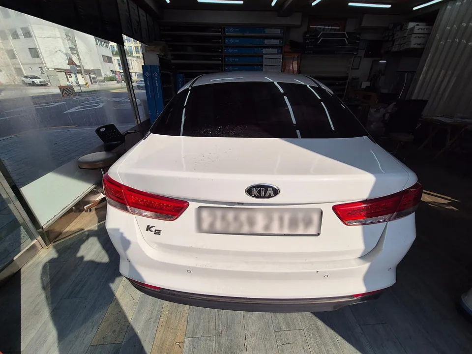 Kia K5 window tinting - Kia K5 Window Tinting Review: Rayno S9 Film for Enhanced Privacy photo 4