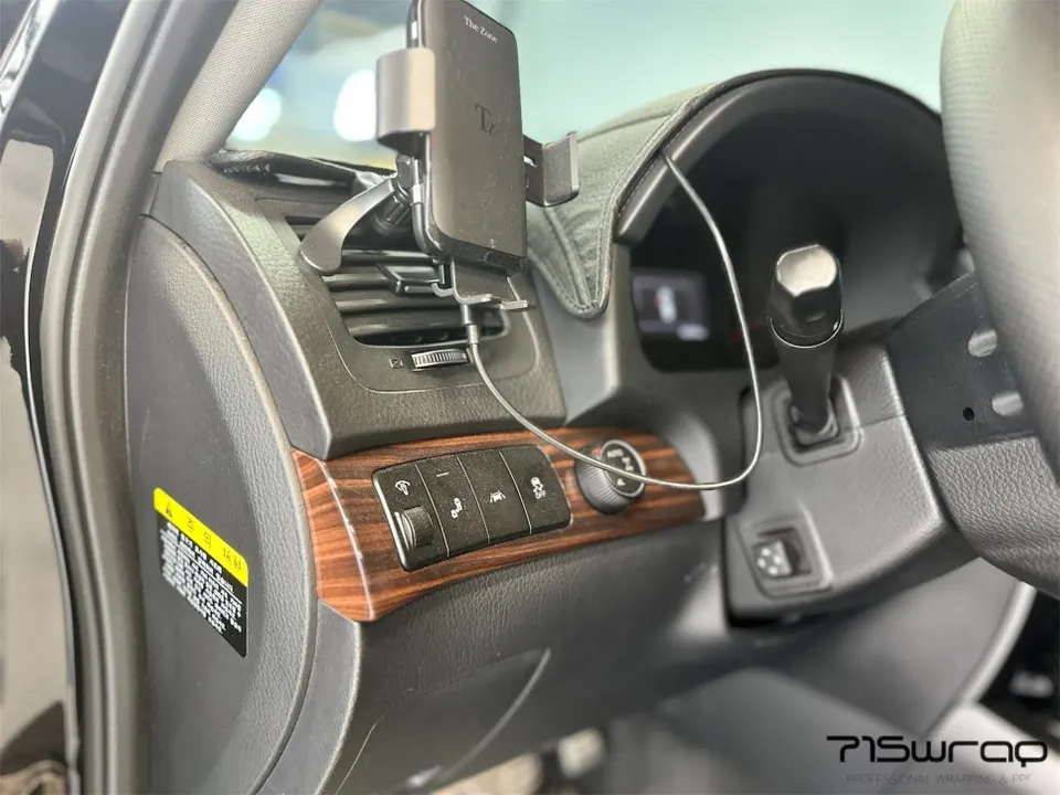 Kia Mohaveのカーラッピング事例｜費用目安・仕上がり 施工写真 1-3