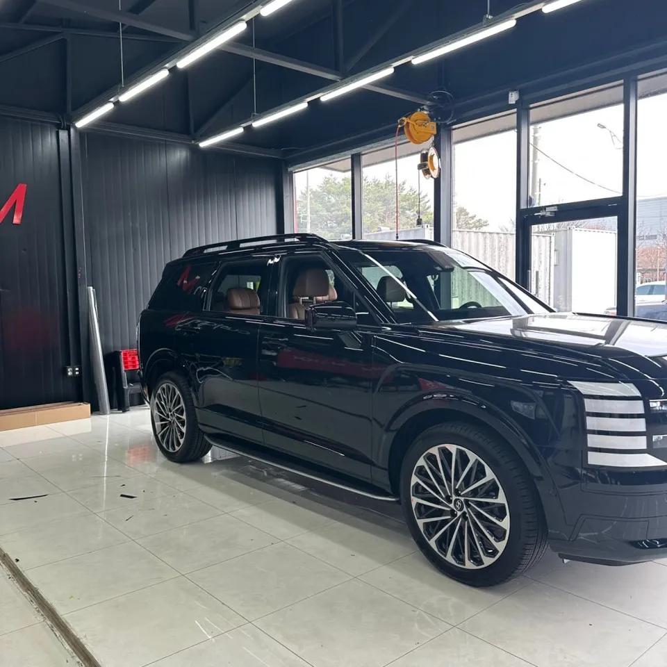Hyundai Palisadeのカーラッピング事例|クローム除去 施工写真 1-2