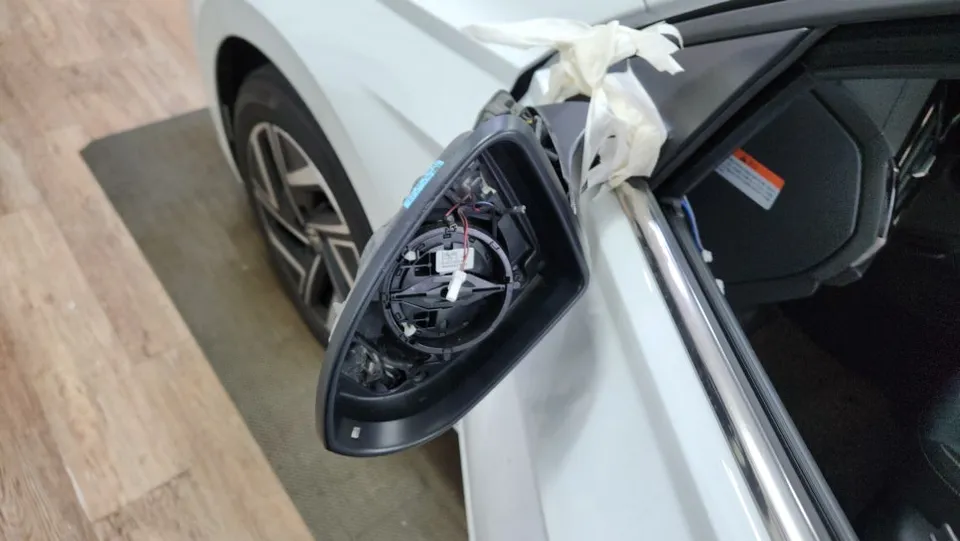 Volkswagen Jetta surround view camera - Volkswagen Jetta 360 Camera Installation Review — Cost photo 3