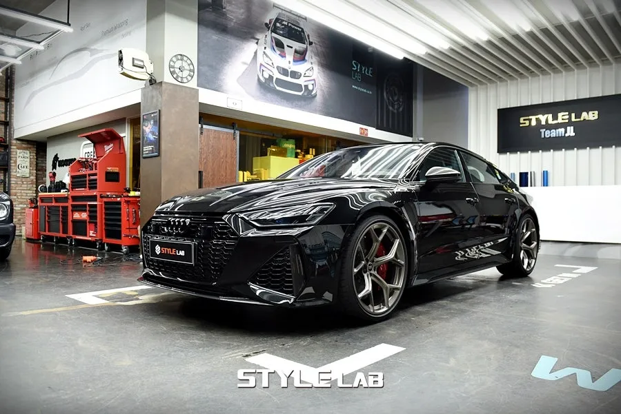 Audi RS7のPPF施工事例｜韓国での実例と費用目安 施工写真 1-3