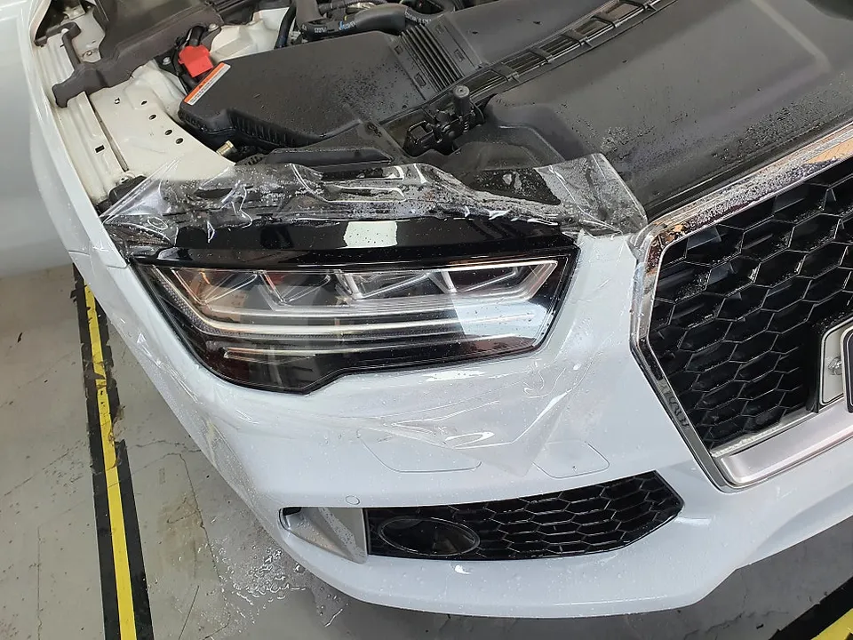 Audi A7 PPF施工事例:費用目安と仕上がり 施工写真 2-2